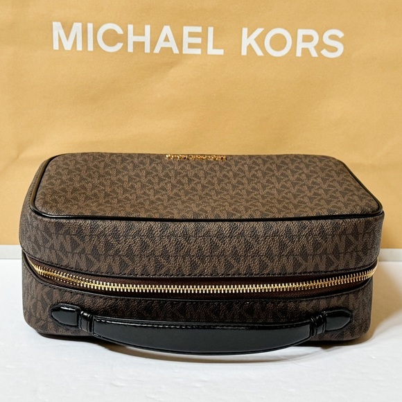 Michael Kors Jet Set Travel Large Hanging Toiletry Case Travel Pouch MK Brown - Picture 6 of 12